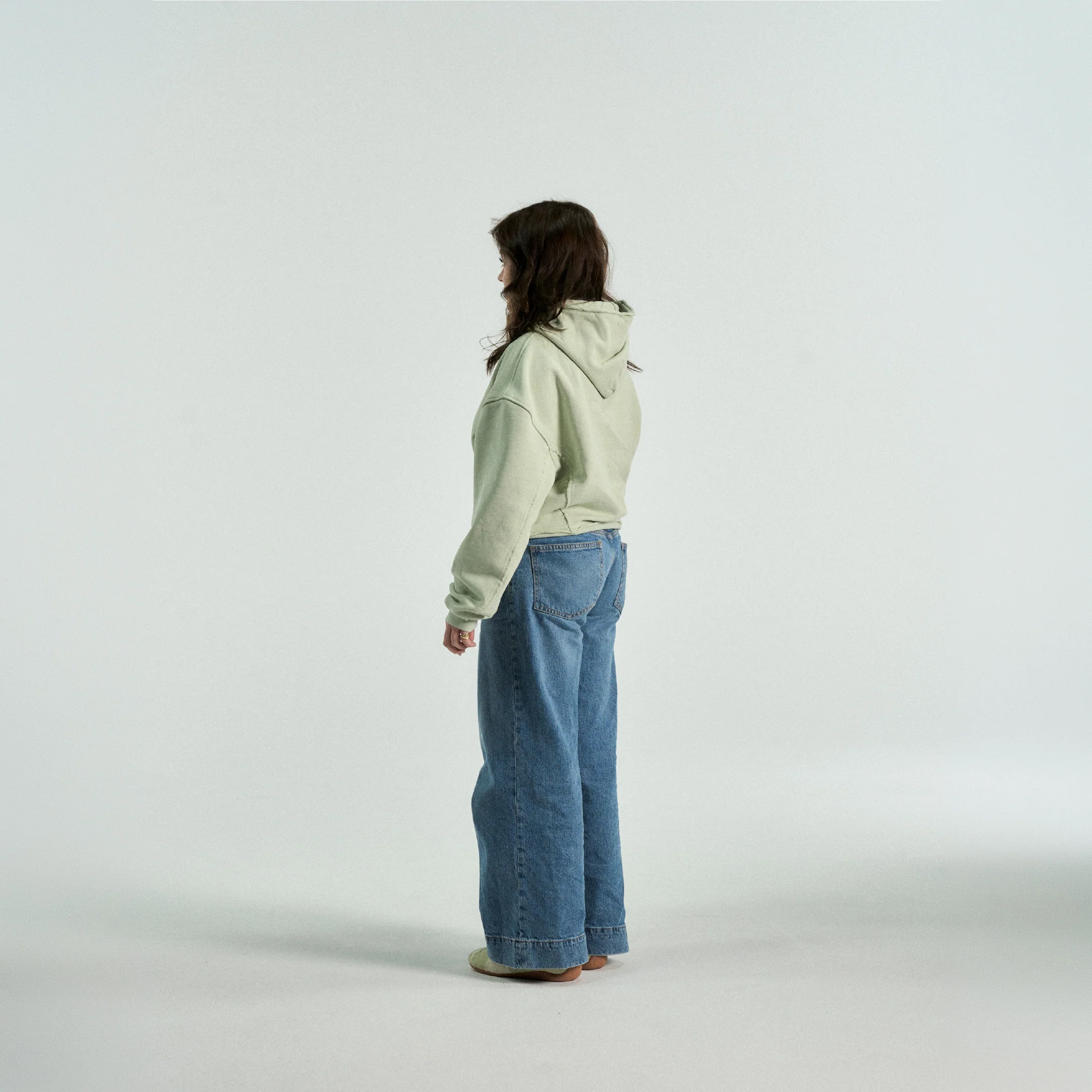 Core Cropped Hoodie  - Sage - Image 4